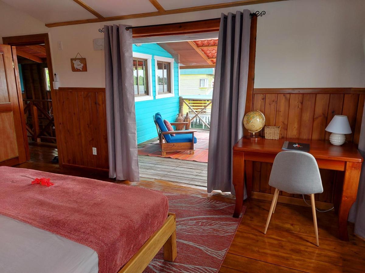 The Sunsetter Bed&Breakfast Bocas del Toro Exterior foto